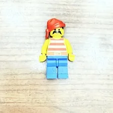 LEGO Pirate Minifigure Red/White Stripes Shirt Red Bandana pi043 6254 1481