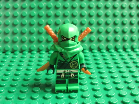 Lego Ninjago Lloyd Dragons Rising Season 1 Minifigure NJO0813 Green Ninja CL23
