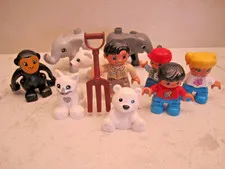 Lot 10 Lego Duplo Figures including Zoo Animals and Zoo Keeper