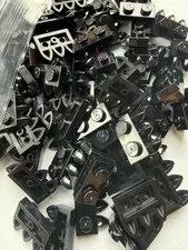 LEGO- NEW-#15208-BLACK-PLATE MODIFIED 1 X 2 W/ 3 TEETH-15  PIECES