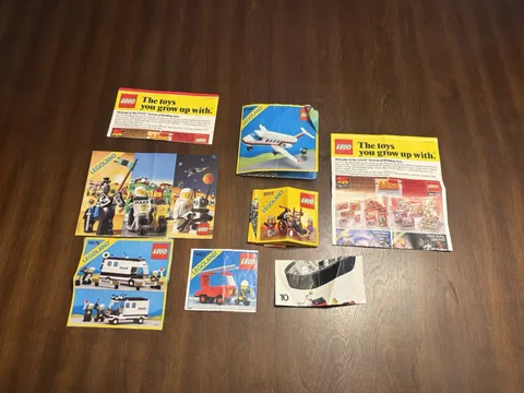Vintage LEGO Booklets -Instruction Manual LOT
