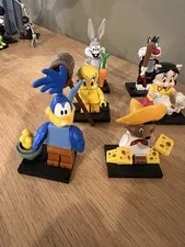 LEGO Minifigures Looney Tunes Lot
