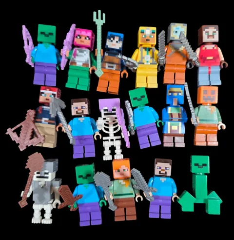 Lego Minecraft Minifigure Lot Of 17