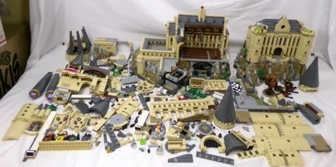 LEGO Harry Potter 71043 Hogwarts Castle 2018 Set With Instructions