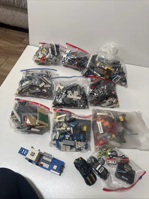 LEGO Of Assorted Pieces 13.9 Lbs Brick  Vehicles And Plates