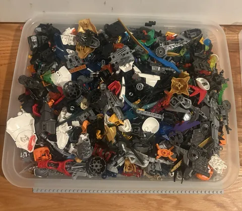 LEGO 3 Lbs 7 Oz Bulk Lot Bionicle parts Figures Toa Vintage