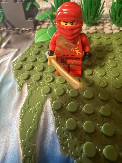 LEGO Ninjago Authentic Kai DX Minifig– Dragon Suit (NO CRACKS)