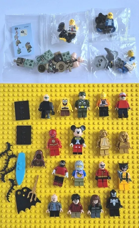 LEGO 23 Assorted Minifigure Lot 10 Accessories Harry Potter Mickey Sponge Bob
