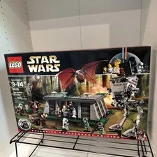 LEGO Star Wars Battle of Endor Set 8038 New 12 Minifigs Ewoks Scout Troopers