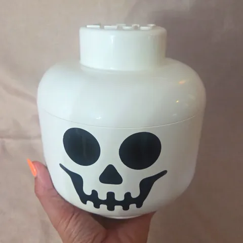 LEGO Skeleton Storage Head Container White Skull Plastic Storage Box w/ Lid