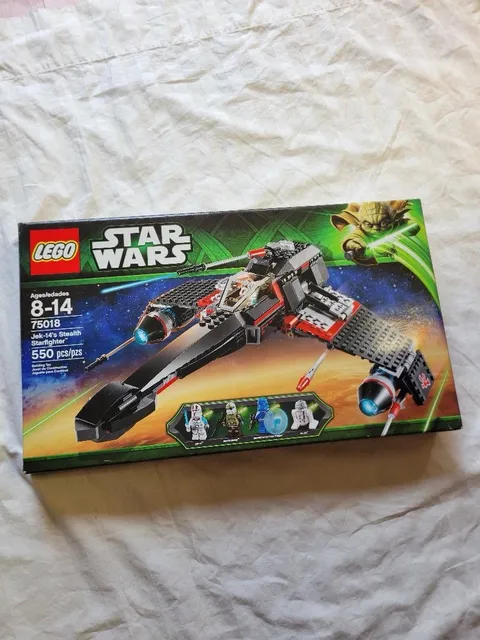 LEGO Star Wars: Jek-14's Stealth Starfighter (75018)