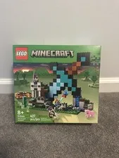 LEGO 21244 Minecraft - The Sword Outpost - Brand New Sealed Box