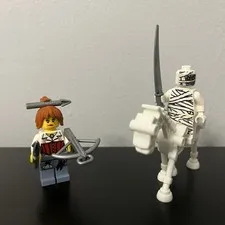 LEGO Monster Fighter, Glow In The Dark Mummy, & Glow In The Dark Skeleton Horse