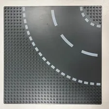 Lego Baseplate Road 32 x 32 6-Stud Curve w/ White Dashed Lines Pattern (44342p2)