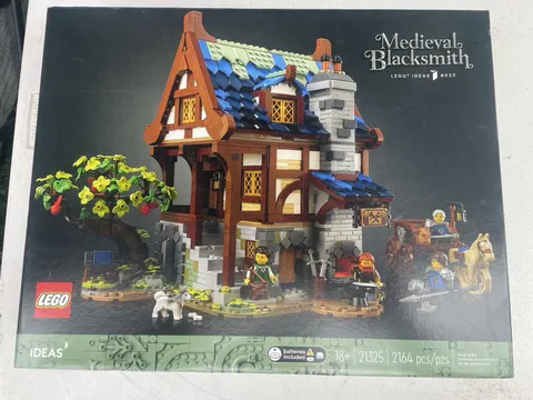 LEGO Ideas Medieval Blacksmith 21325 New Sealed