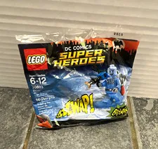 LEGO DC Super Heroes Batman Mr. Freeze 30603 Complete Set 16 pcs Ages 6-12 LE