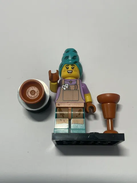 Lego 71037 Mystery Minifigure Series 24 Clay Potter Pottery Wheel Mom