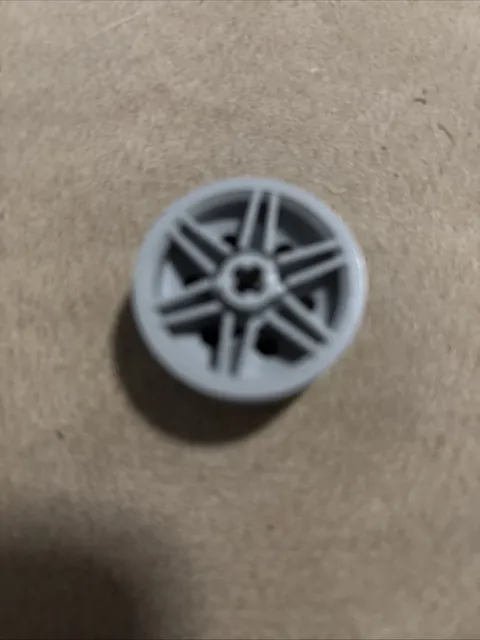 LEGO Light Gray 30.4x20 Wheel Rim, 1 1/4 Dia, 13/16 W 56145 (028-261)