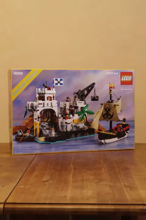 LEGO Ideas Set - Eldoredo Fortress - 10320 - New and Sealed