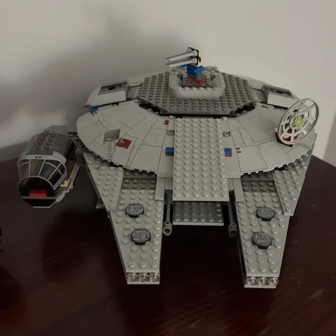 LEGO Star Wars Millennium Falcon 7190