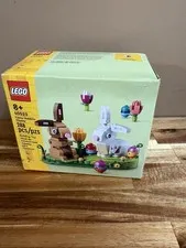 Lego Seasonal Easter 2 Rabbits Eggs Tulips Display #40523 Retired NEW 288 PCs 8+