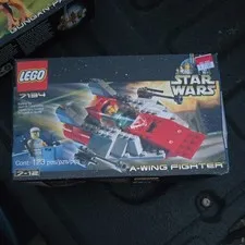 NEW and SEALED LEGO Star Wars A-Wing Fighter (7134) Vintage Complete Set