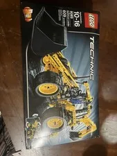 Lego Technic Backhoe Loader Set 8069 2 In 1 Sealed But Box Damage