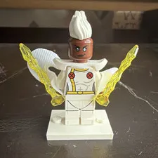 LEGO Minifigures Series 26 Orion Space Minifigure w/ Cape Limited Edition 71046