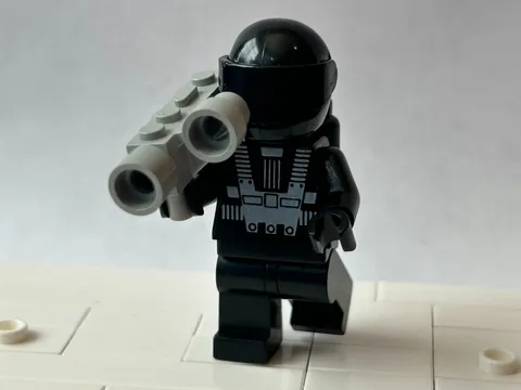 LEGO Space Blacktron 1 minifigure with jet pack 6703 6876 6987 sp001