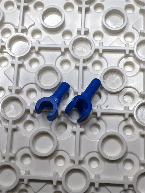 LEGO 983 Blue Minifigure Replacement Hands x2 - 1 Pair