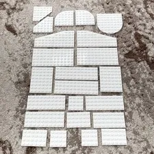 SHIPS FREE! Lot of 23 LEGO White Random Mixed Size Baseplates Plates