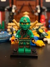LEGO NINJAGO | Tournament of Elements Lloyd Jungle Robe | USED CONDITION