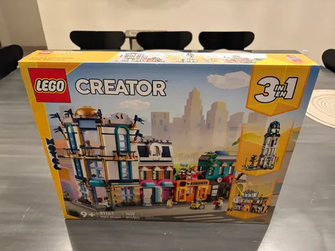 New Lego 31141 Creator Main Street 3 in 1 - box with minor imperfections