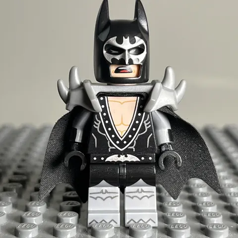 LEGO® Minifig coltlbm02 - Glam Metal Batman, The LEGO Batman Movie, Series 1 2D