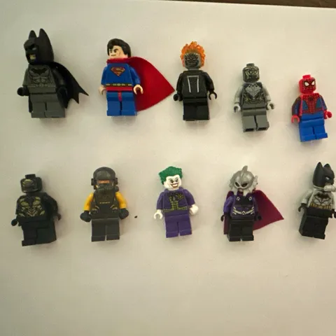 LEGO DC/Marvel Super Heroes Minifigures Batman Superman Joker Spider-Man Lot 10