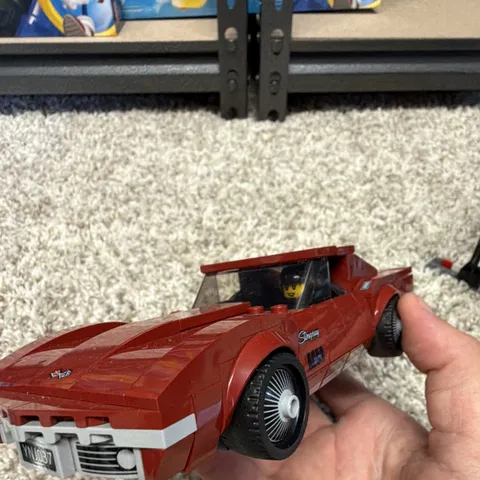 LEGO Speed Champions 76903 Corvette C8.R & 1968 Stingray 512pcs Retired no box