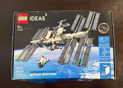 LEGO IDEAS 21321 INTERNATIONAL SPACE STATION New