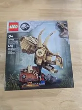 LEGO (76969) Jurassic World: Dinosaur Fossils Triceratops Skull - New Sealed