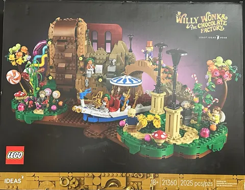 Lego Ideas Willy Wonka & the Chocolate Factory 21360 Brand New Sealed