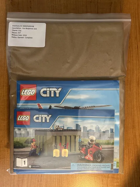 LEGO CITY: Fire Response Unit (60108) - Complete with Manual and Minifigures