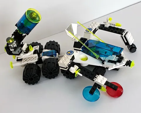 LEGO System 6938/1737 Space Vehicles, complete w/ 2 minifigs, instructions