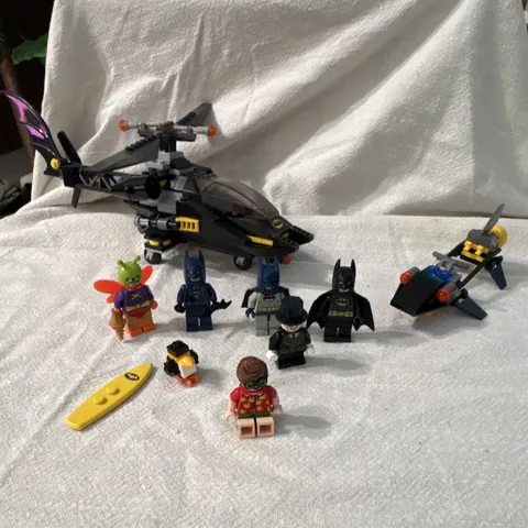 LEGO DC Batman Penguin Mini Figure  Vehicle Lot