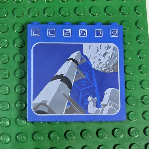 Lego Brick LL2079 1 x 6 x 5 with Rocket and Moon Pattern Blue Part 3754pb01 6970