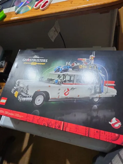 LEGO Icons: Ghostbusters Ecto-1 (10274)
