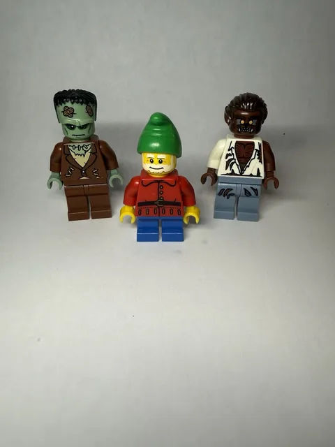 LEGO Series 4 CMF Lot Of 3 Minifigures Includes Lawn Gnome Werewolf The Monster