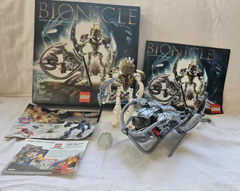 LEGO Bionicle Takanuva 8596 Cib With Instructions/inserts and Mask of Light 100%