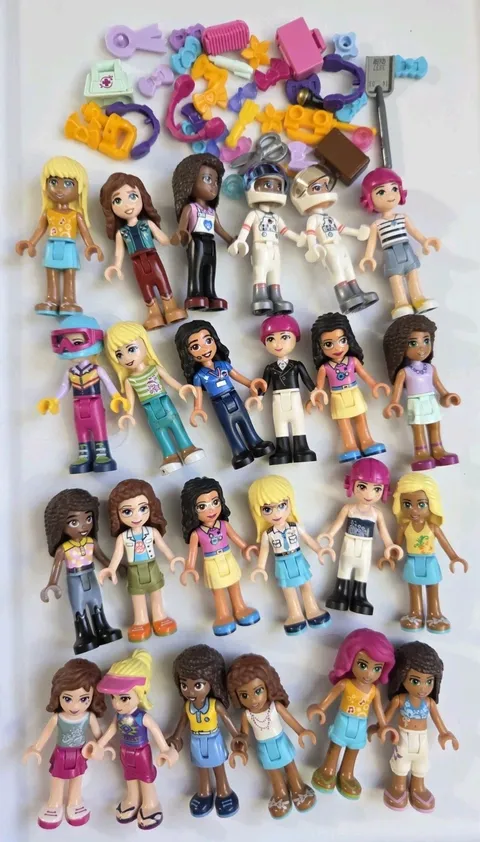 LEGO Friends Minifigure Lot 5pc Mystery Figures Mini Dolls Styles Vary Toy