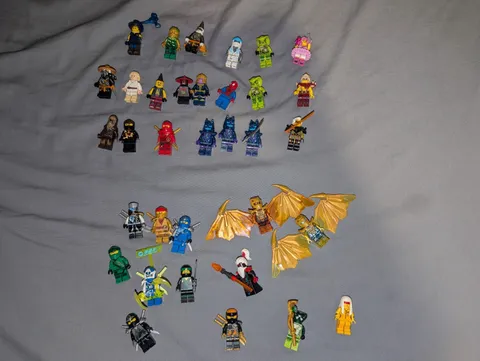 LEGO Minifigure Huge Lot Ninjago Star Wars Marvel