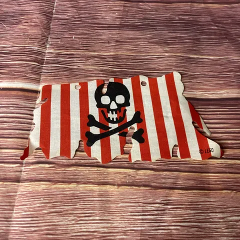 Vtg LEGO Tattered Cloth Sail Red Stripes Skull Crossbones 1996 Pirates