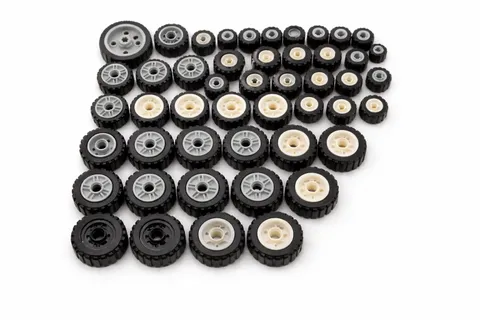 Genuine LEGO 47 Wheel Tire Rim Assemblies Bulk Lot City Technic Car Truck Parts